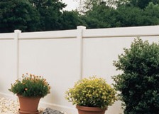 vinyl privacy fence