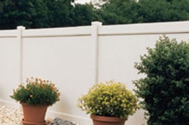 Lockport Vinyl Fencing